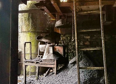 The weighing scale beneath the hopper at Ayle Colliery