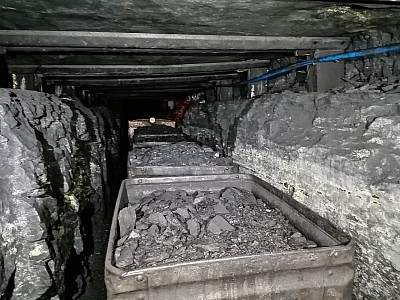 Tubs coupled to the loco at Ayle Colliery.